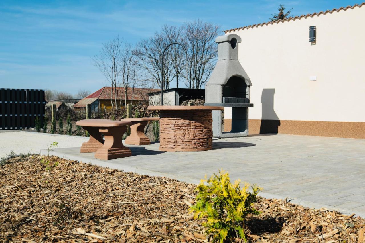 Marko Vendeghaz Kiskoros Exterior photo